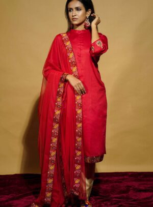 Mehr_kurta_Set_by_suti-scaled