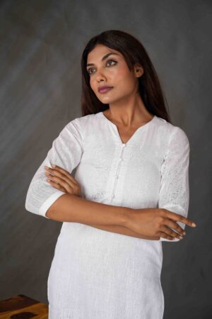 Aza White Kurta Set - Image 3