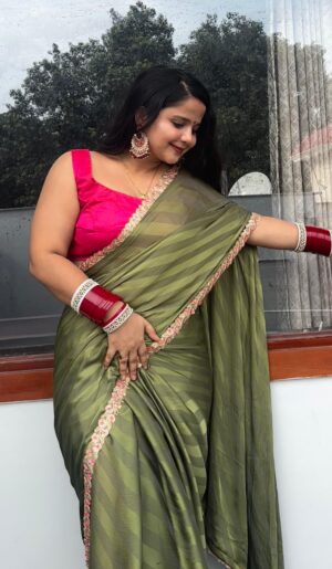 Moss-Green-Pure-Silk-Saree-with-Zari-Floral-border-for-festival